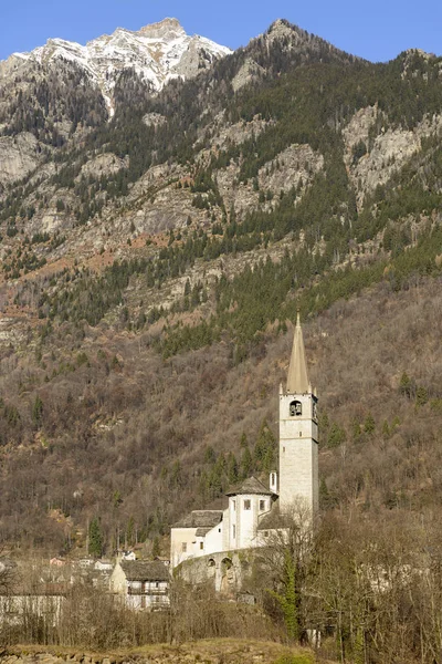 S. Gaudenzio bell tower, Baceno, Ossola — Zdjęcie stockowe