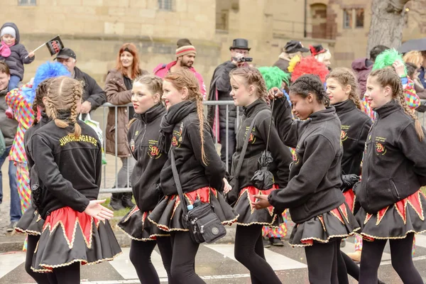 Young girls at Carnival parade, Stuttgart — Stock Photo, Image