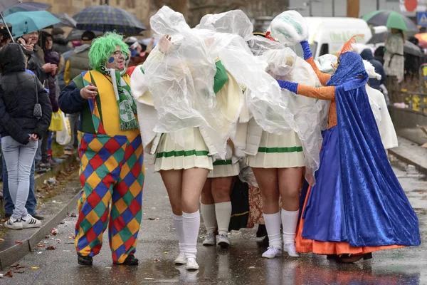 Karnaval geçit, Stuttgart, kaydırılan maskeleri — Stok fotoğraf