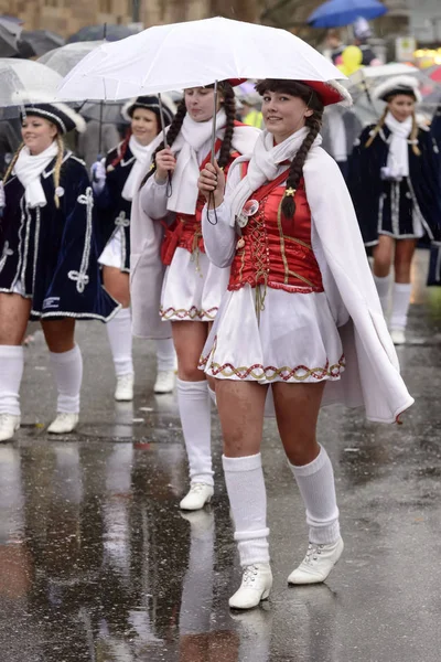 Majorette with white umbrella at Carnival parade, Stuttgart — Stock Photo, Image