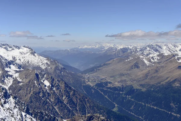 Tonale pass hava, İtalya — Stok fotoğraf