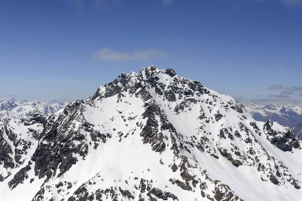 Spring snow on Coppetto peak mountaintop, Sondrio, Italy — Stock Photo, Image