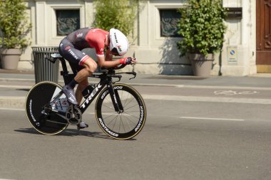 Trek takım rakip İtalya 2017, Milan, yüksek hızda