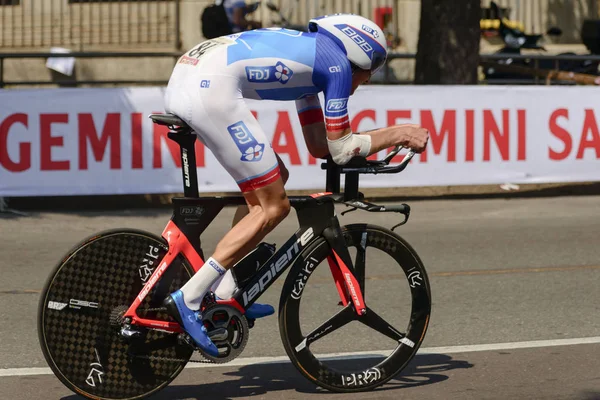Tobias Ludwigsson zawodnik Giro 2017, Milan, dużą prędkością — Zdjęcie stockowe