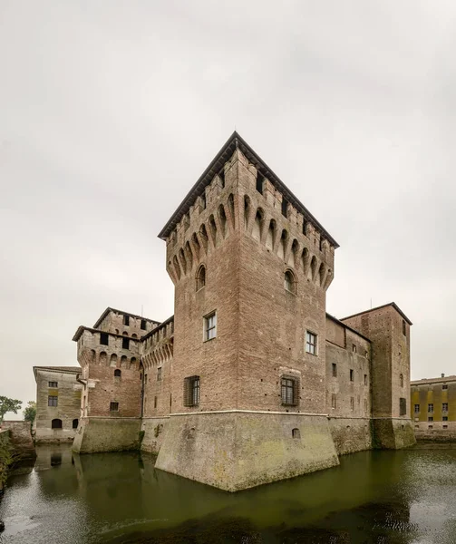 Calabouço nordeste na fortaleza do Palácio Ducale, Mântua, Itália — Fotografia de Stock