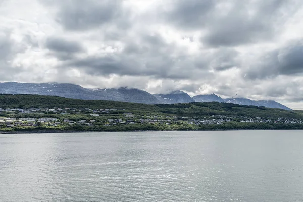 "seven sisters" peaks range, Sandness, Norway — Stock Photo, Image