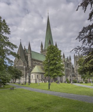 Kuzeydoğudan Nidaros Katedrali, Trondheim, Norveç