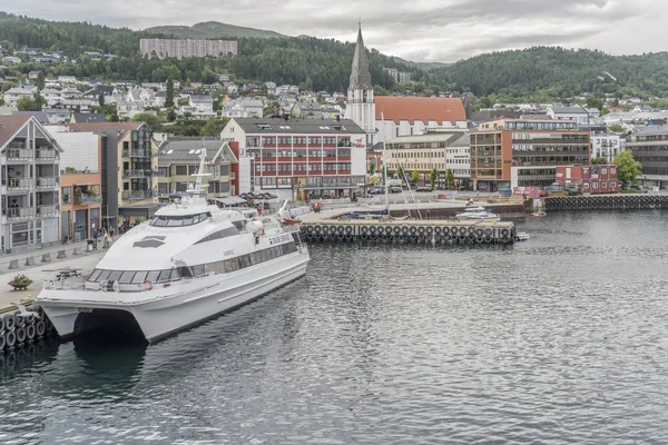 Molde waterfront, Noruega — Foto de Stock