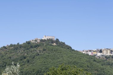 Moliterno Kalesi, Agri Vadisi, İtalya