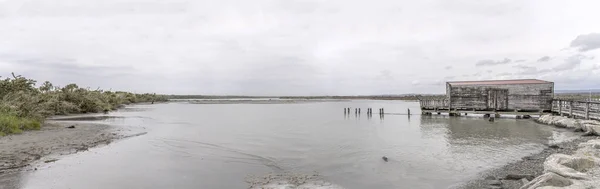 Paisagem Com Lagoa Cais Tiro Luz Primavera Nublado Brilhante Okarito — Fotografia de Stock