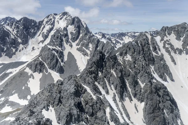 Aerial Glider Steep Dark Rocky Ridge Celtic Peak Range Some — Stock Photo, Image