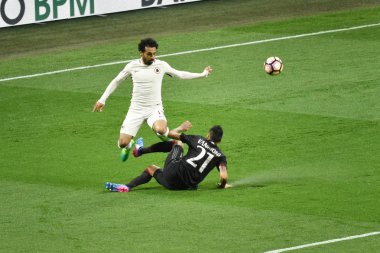 Milan, İtalya-Mayıs 7, 2017: Ac Milan rakip olarak Roma, san siro Stadyumu, Milan, İtalya serie bir futbol maç. Sonuç 1-4.