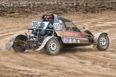 Maggiora, İtalya - 10 Eylül 2017: FIA Avrupa Autocross Şampiyonası ve İtalyan Şampiyonası balta