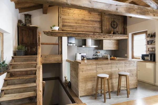 Wood kitchen in cottage style — Stock Photo, Image