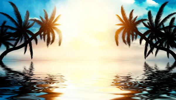 Tropikalny Zachód Słońca Palmami Morzem Sylwetki Palm Plaży Tle Nieba — Zdjęcie stockowe