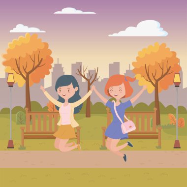 Park tasarımında genç kızlar çizgi film yapıyor.