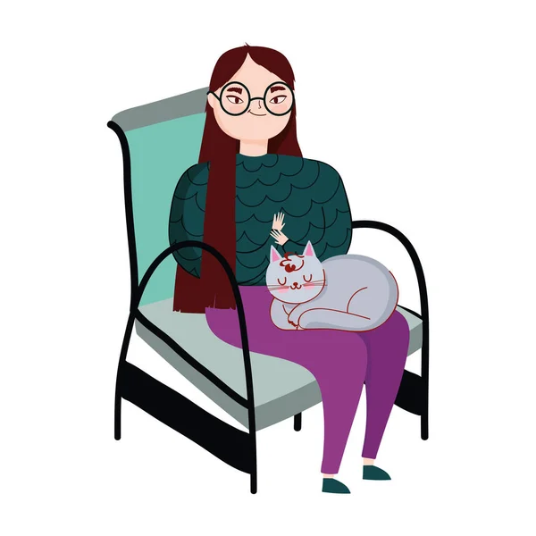 Joven mujer sentado en silla con gato dibujos animados — Vector de stock