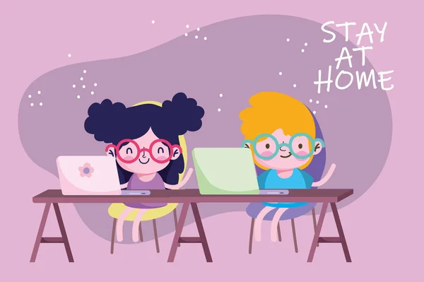 Образование онлайн, пребывание на дому, дети студентов с ноутбуком исследования в столе — стоковый вектор