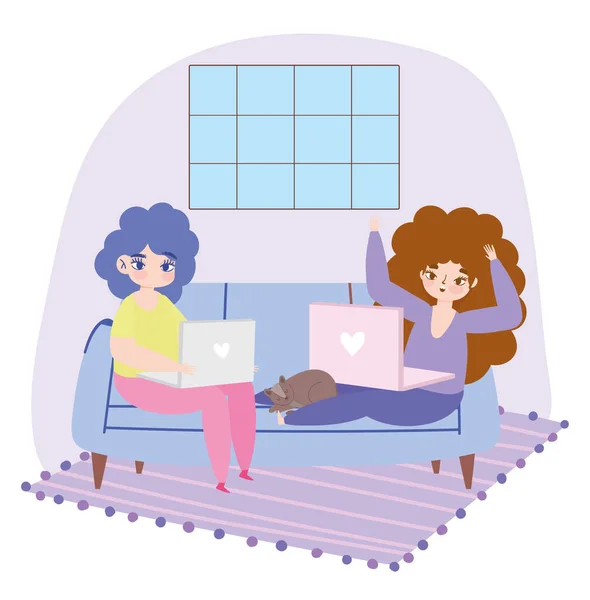 Trabalhando remotamente, mulheres jovens sentadas no sofá com laptop e gato — Vetor de Stock