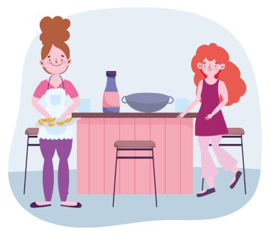 İnsanlar yemek pişiriyor, yemek tenceresi ve sos şişesi olan kızlar.