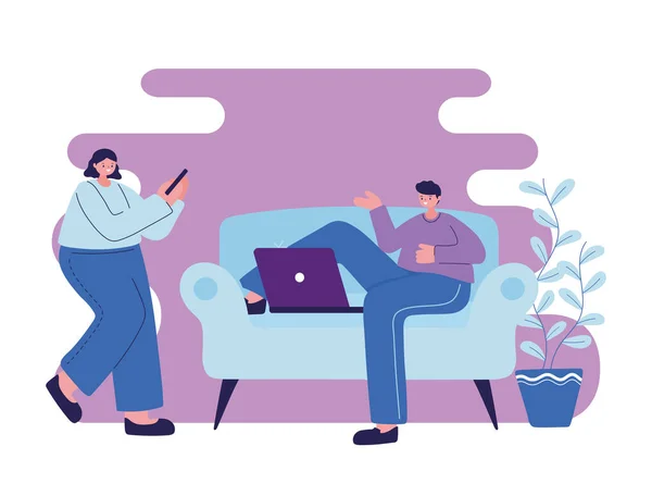 Γυναίκα και άνθρωπος στον καναπέ με smartphone και laptop chatting διανυσματικό σχεδιασμό — Διανυσματικό Αρχείο