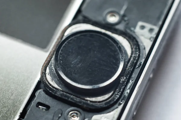 Kiev Ucrânia Maio 2020 Reparando Close Botão Pegajoso Iphone Maçã — Fotografia de Stock