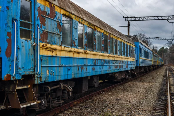 Old abandoned train — Stock Photo, Image