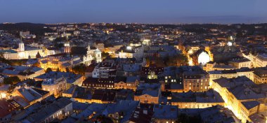 Akşam kenti Lviv 'in Panoraması