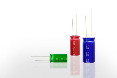 Elektrolitik kapasitörler grup.
