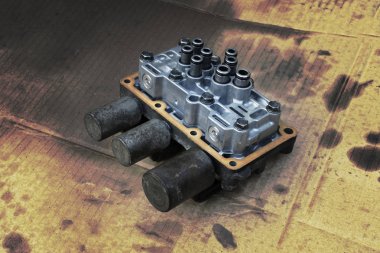 İç görüntülemek eski iletim doğrusal Shift Solenoid.