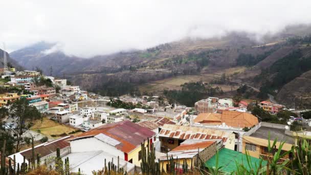 Time lapse Panoramica di Alausim Ecuador — Video Stock