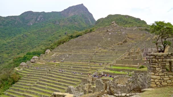 Ângulo diferente Machu Pichu, Peru, 28 de setembro de 2016 — Vídeo de Stock