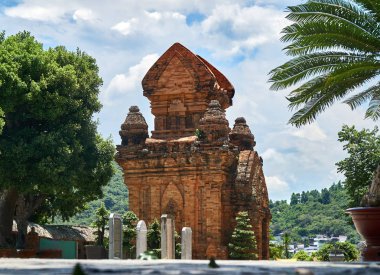Po Nagar Cham Nha Trang, Vietnam kuleleri. Champa imparatorluktan eski reiligous binalar.