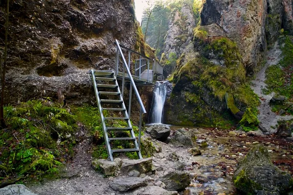 Natuurlijke Schoonheden Attracties Van Janosik Gaten Janosik Holes Maken Deel — Stockfoto