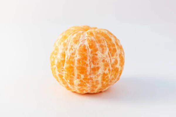 Целый мандарин или апельсиновые фрукты — стоковое фото