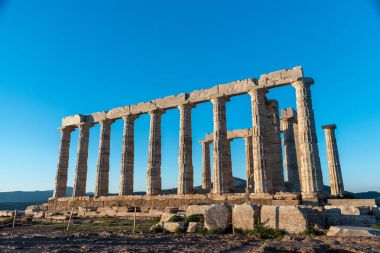 Poseidon antik tapınak batımında kalıntıları. 