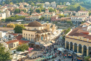 ATİNA, GREECE - 30 Ekim 2019: Atina Akropolünün panoramik görüntüsü. Yunanistan.