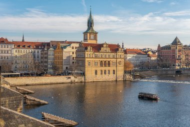 Prag, Çek Cumhuriyeti - 14 Ocak 2020: Prag, Çek Cumhuriyeti 'ndeki eski kent manzarası.