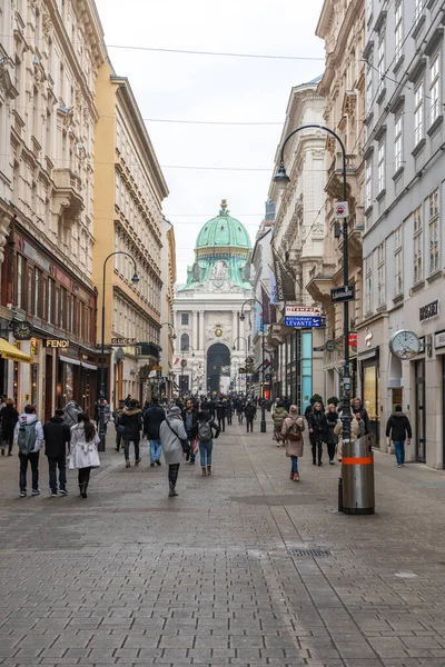 Viena Áustria Janeiro 2020 Pessoas Estão Andando Rua Viena Áustria — Fotografia de Stock