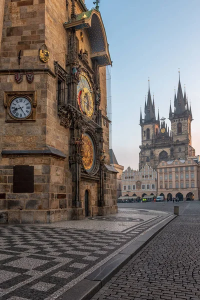 Praha Ledna 2020 Orloj Starém Městě Praze Týnským Kostelem — Stock fotografie