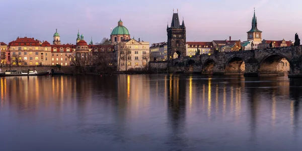 Панорама Старого Міста Карловим Мостом Празі Чеська Республіка — стокове фото