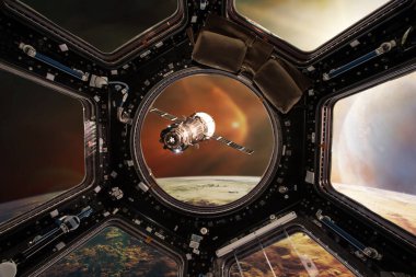 Pencere deliğinden bak. Uzay aracı uzaya fırlatıldı. Bu görüntünün elementleri NASA tarafından desteklenmektedir.