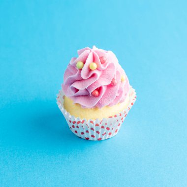 Cupcake ile renkli bir kutlama geçmişi. Asgari parti konsepti.