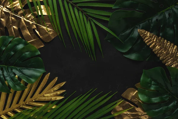 Creative Layout Gold Green Tropical Palm Leaves Black Background Minimal — Stock Photo, Image