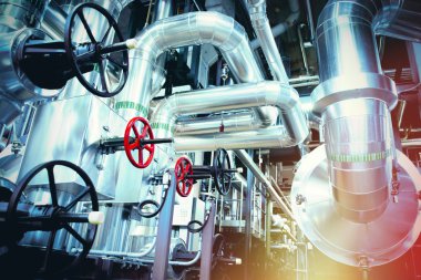 donanımları, kablolar ve borular modern Endüstr içinde bulunan