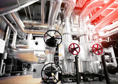 donanımları, kablolar ve borular modern Endüstr içinde bulunan