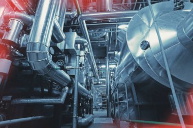 donanımları, kablolar ve borular modern Endüstr içinde bulunan