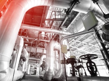 donanımları, kablolar ve borular modern Endüstr içinde bulunan