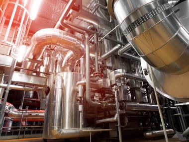 donanımları, kablolar ve borular modern Endüstr içinde bulunan