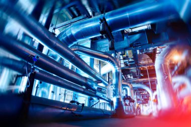 Endüstriyel fabrika. Çeşitli mekanizmaları ve metal borular. Tonda im